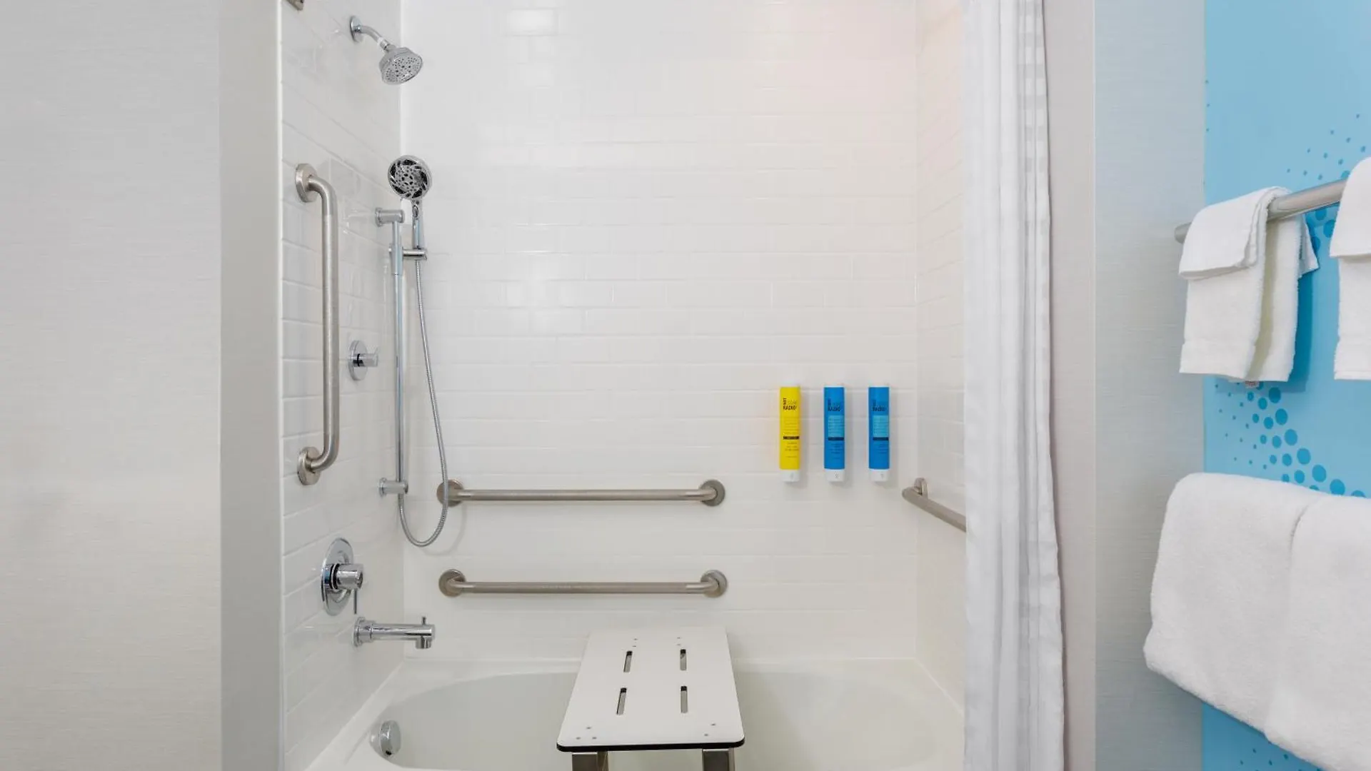 *** Hotel Tru By Hilton Panama City Beach Upper Grand Lagoon United States